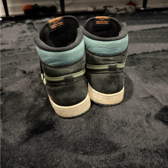 Air Jordan 1 High Element GORE-TEX Black Olive - Picture 6 of 8